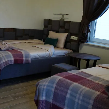 The Village Wine Hotel Chernyakhov